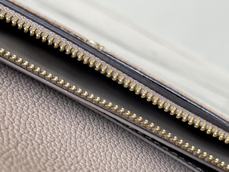 Louis Vuitton Wallets